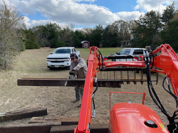 Crosstie cutting